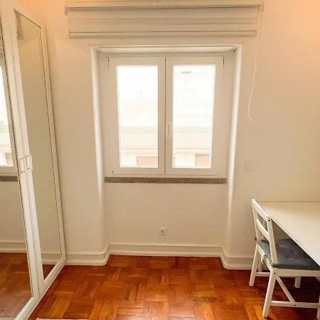My Fair - 4 Bedroom Near Campo Pequeno Lisboa