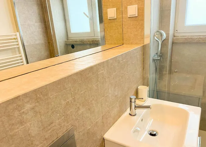 아파트 My Fair - 4 Bedroom Near Campo Pequeno