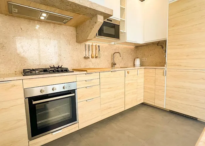 아파트 My Fair - 4 Bedroom Near Campo Pequeno *