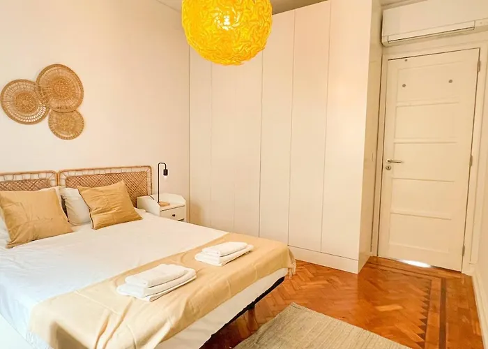My Fair - 4 Bedroom Near Campo Pequeno * Lisboa