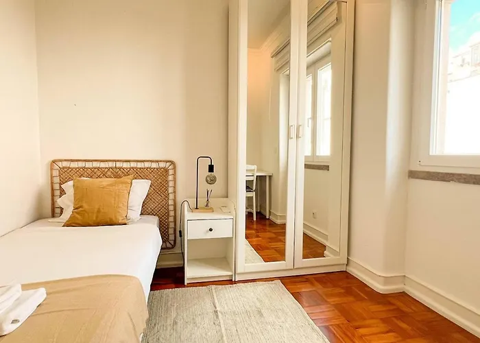 My Fair - 4 Bedroom Near Campo Pequeno Appartement